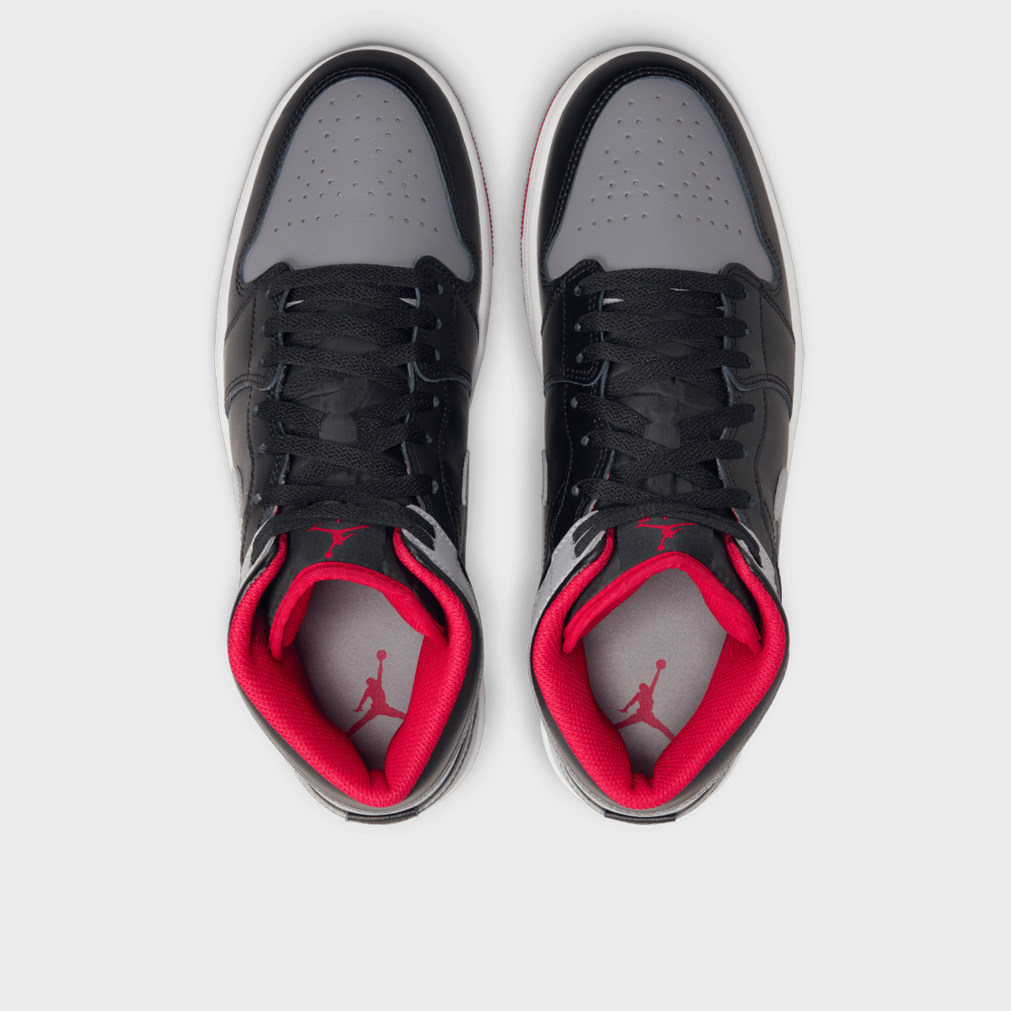 Tênis Air Jordan 1 Mid 'Bred Shadow'