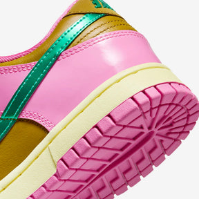 Nike Dunk Low x Parris Goebel “Playful Pink” Rosa