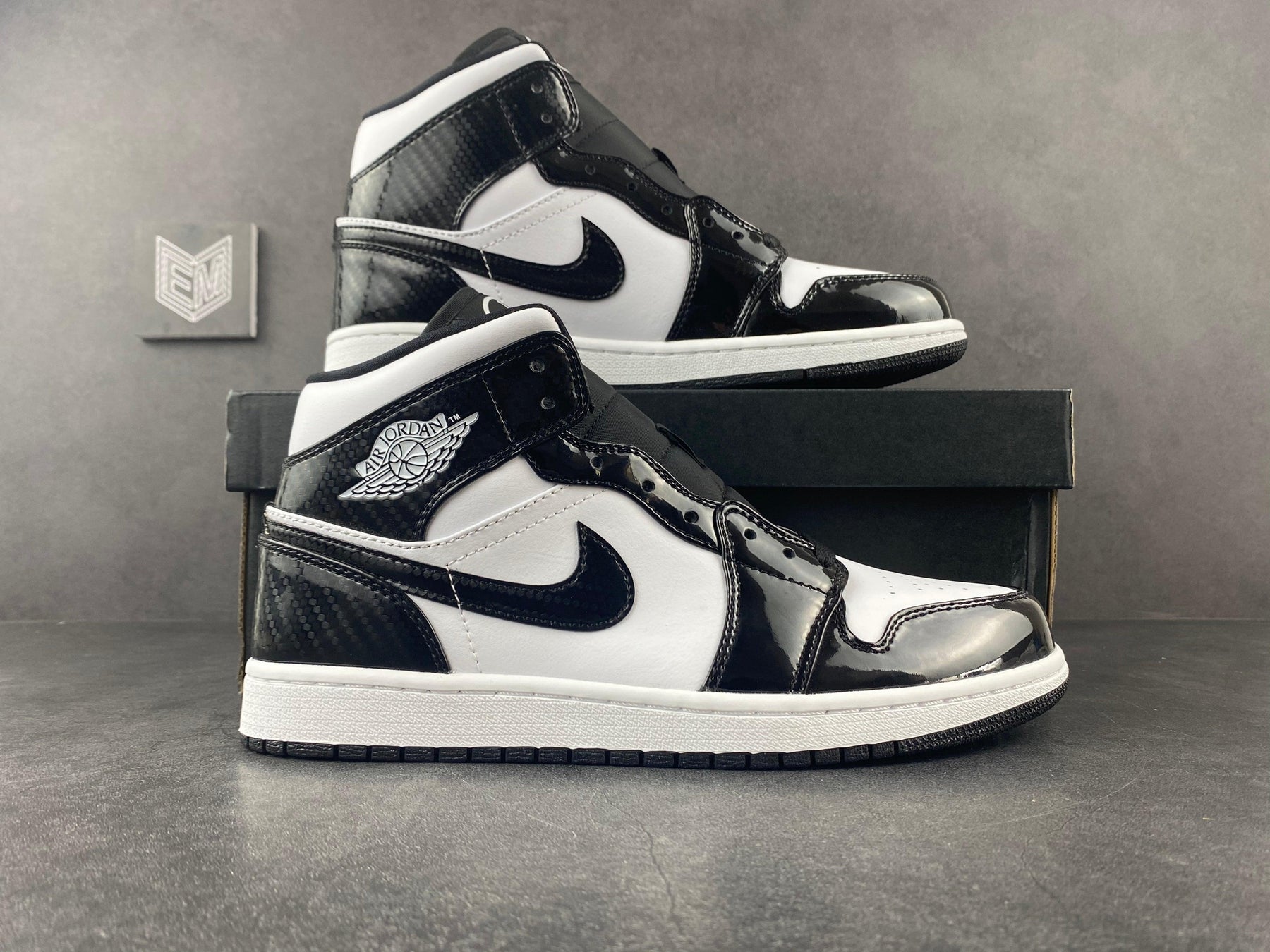 Nike  Air Jordan 1 Mid Carbon Fiber All-Star