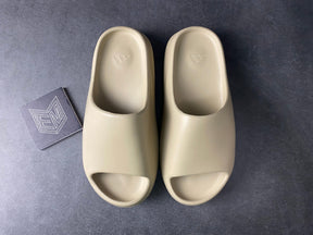 Adidas Yeezy Slide Pure