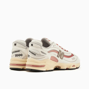 New Balance 1000 Sea Salt Astro Dust