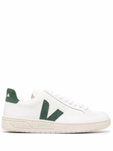 Veja V-12 leather sneaker