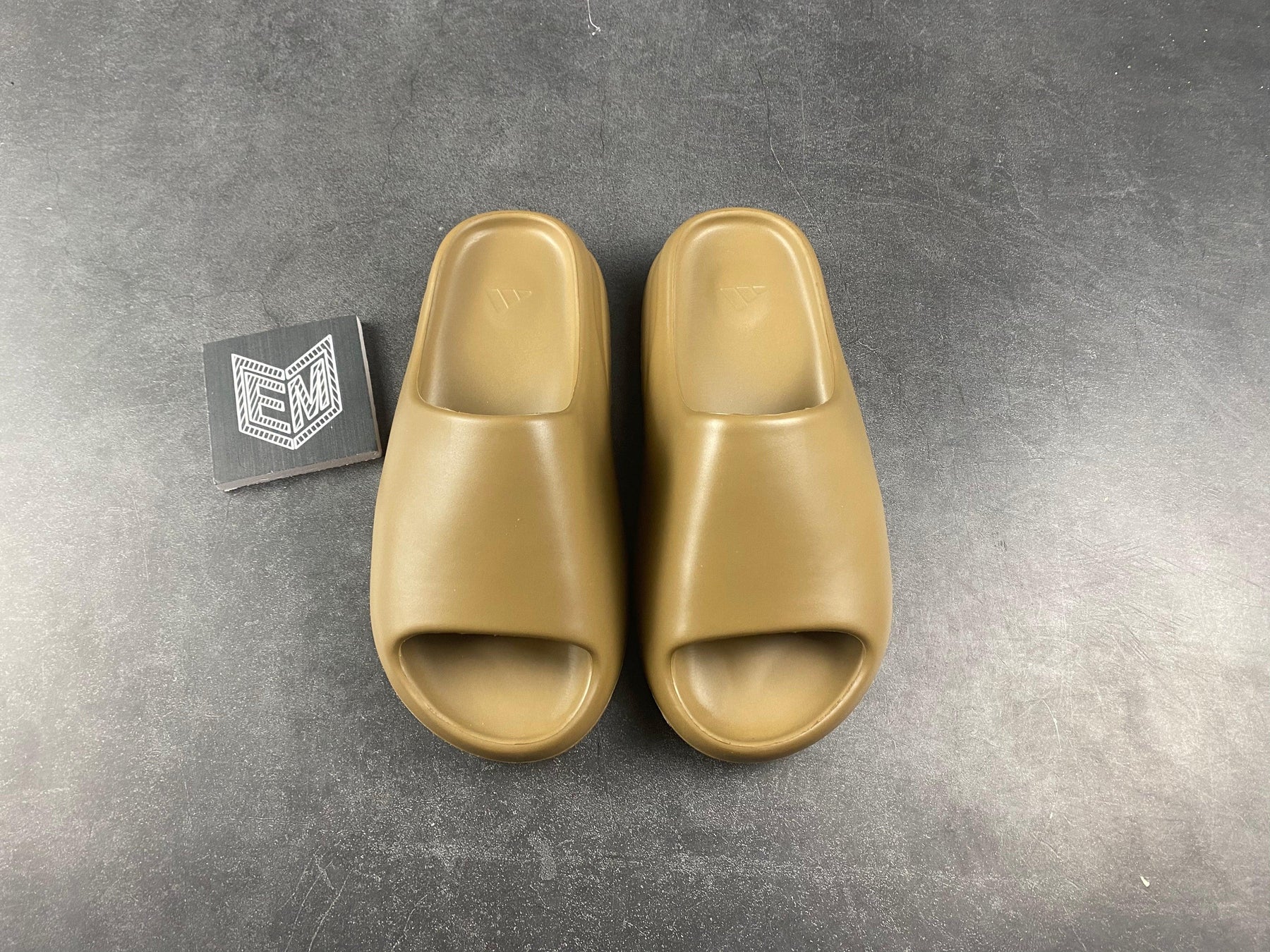 Adidas Yeezy Slide Core