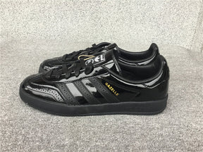 Adidas Gazelle Indoor Core Preto Ouro Metálico