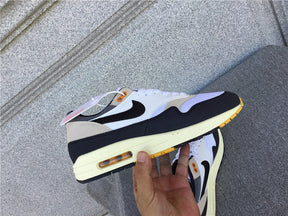 Tênis Nike Air Max 1 Athletic Department