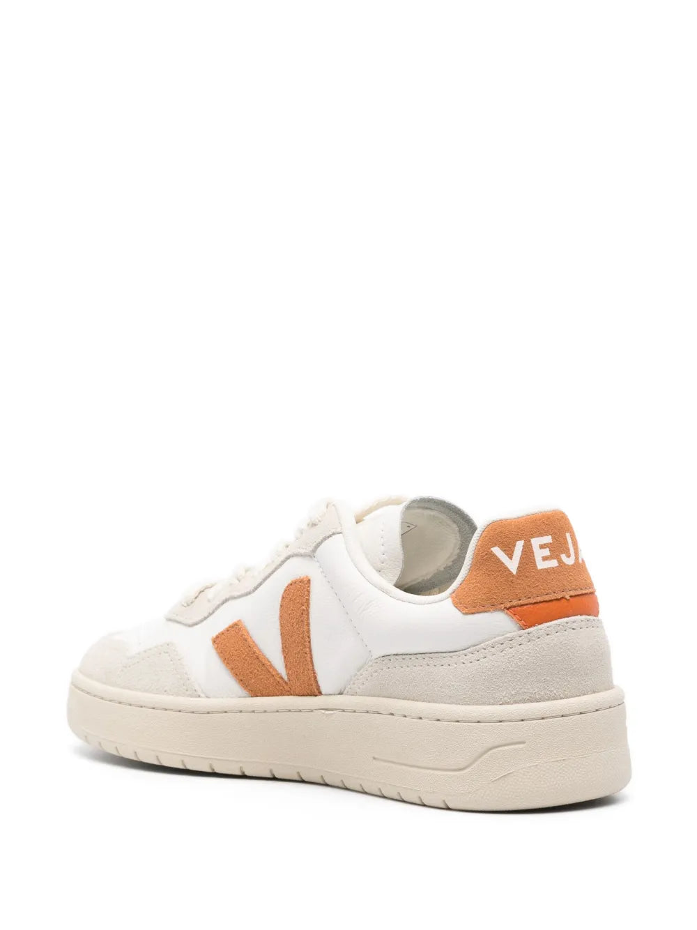 Veja V-90 leather sneaker