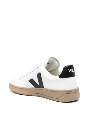 Veja V-12 leather sneaker