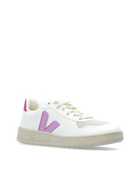 Veja V-10 sneaker