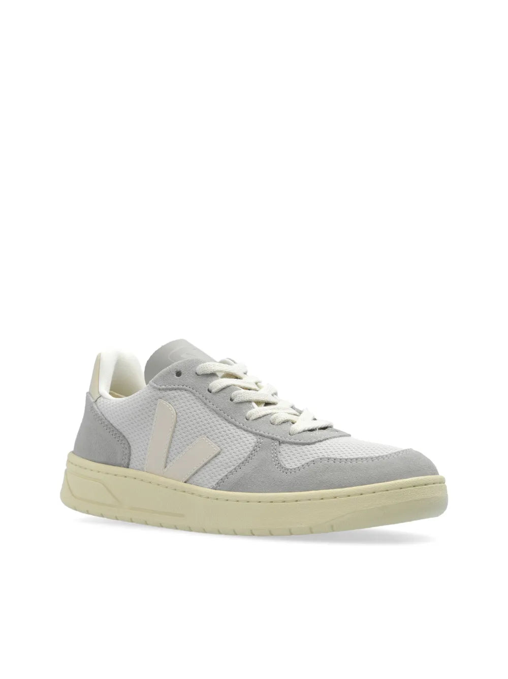 Veja V-10 sneaker