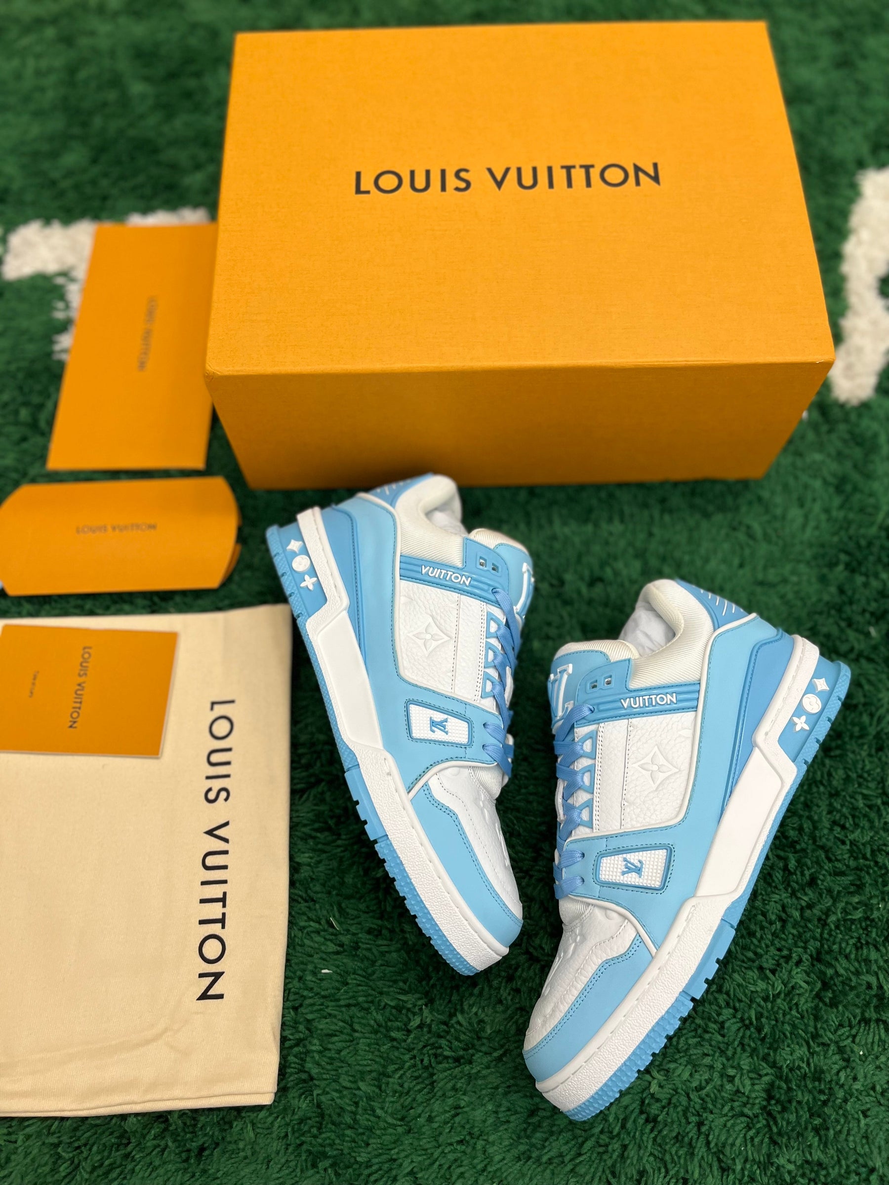 Louis Vuitton Trainer Blue Sky