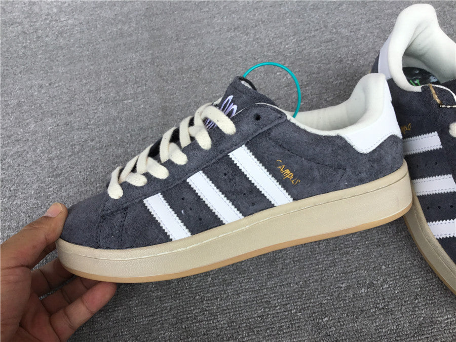 Tênis Korn x adidas Campus 2.0 Carbon Cinza