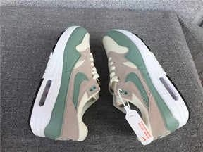 Tênis Nike Air Max 1 Daily Shoes, 'Mica Green