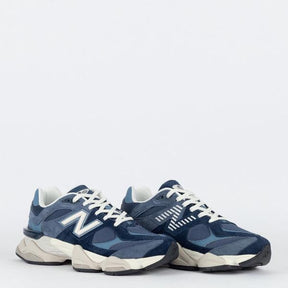 Tênis New Balance 9060