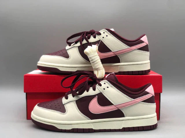 Tênis Nike Dunk Low WMNS “Valentine’s Day”