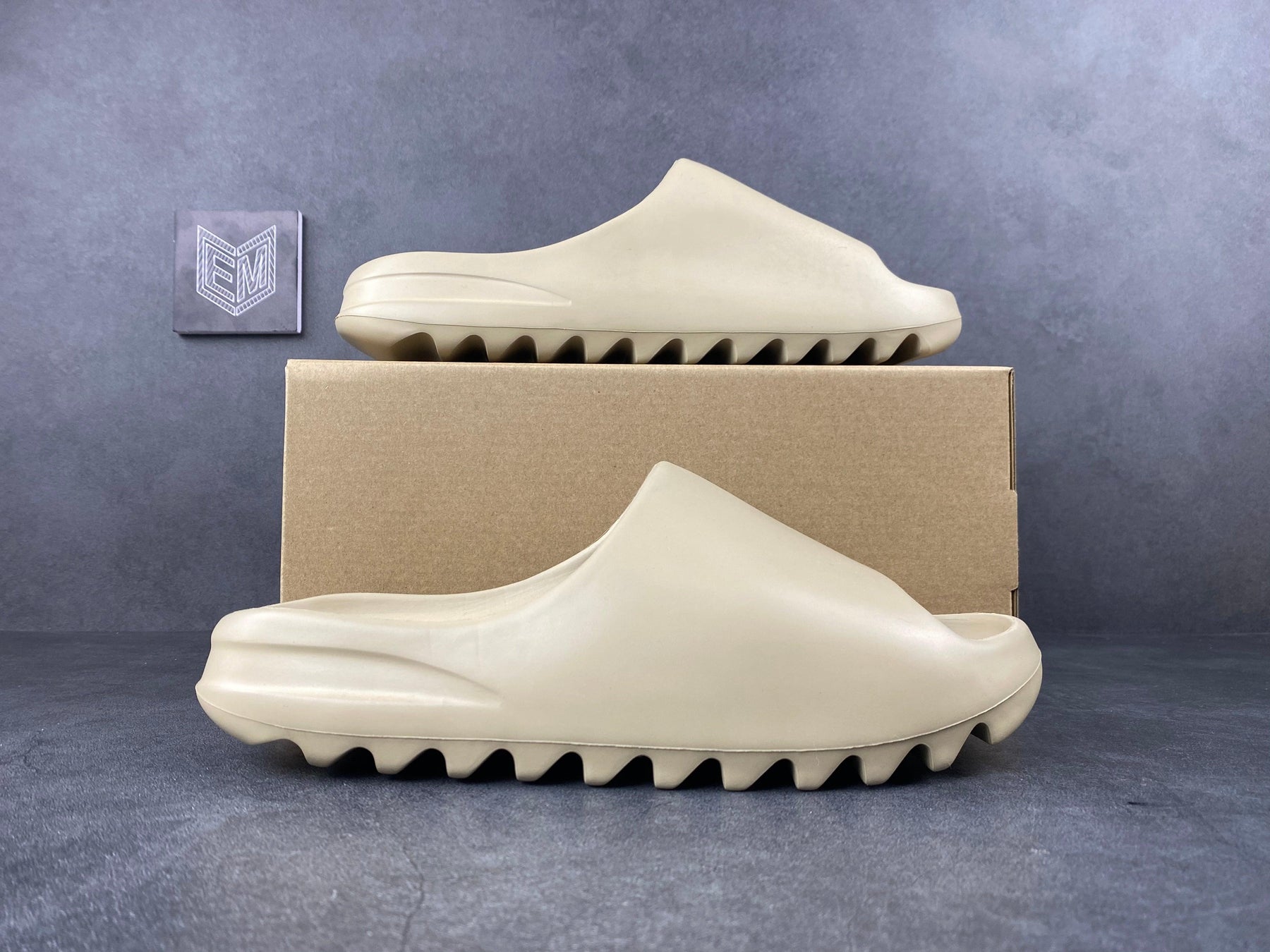 Adidas Yeezy Slide Pure