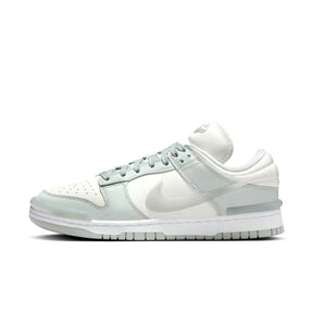 Tênis Nike Dunk Low Twist