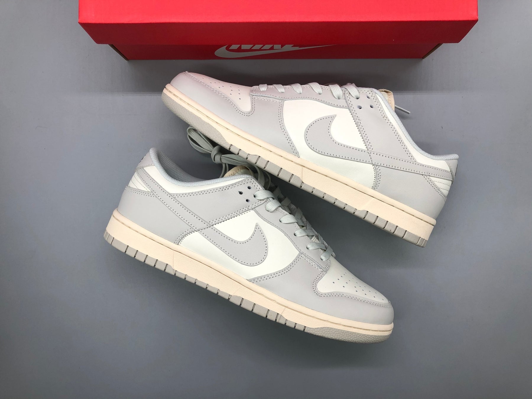 Nike Dunk Low Light Bone