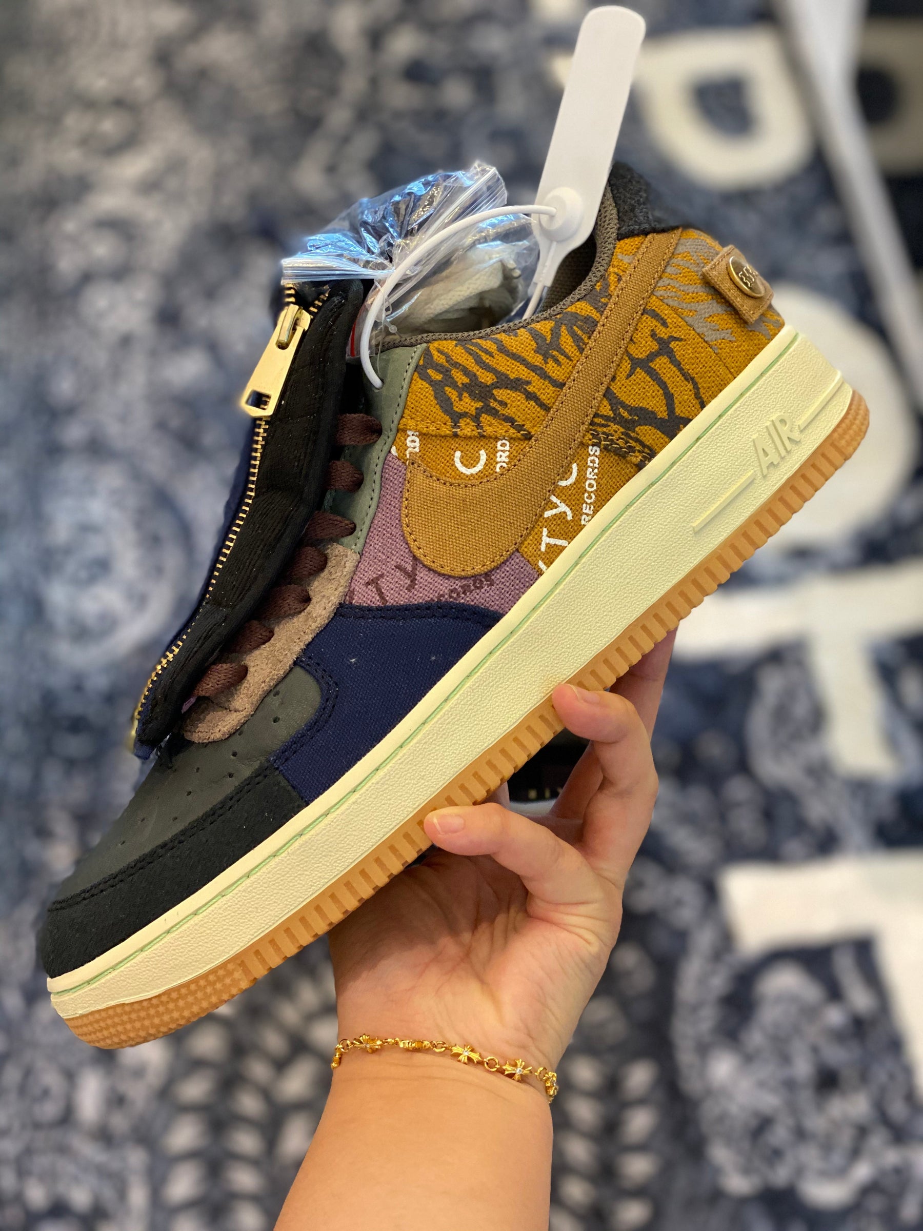 Nike Air Force 1 Low x Travis Scott Cactus Jack