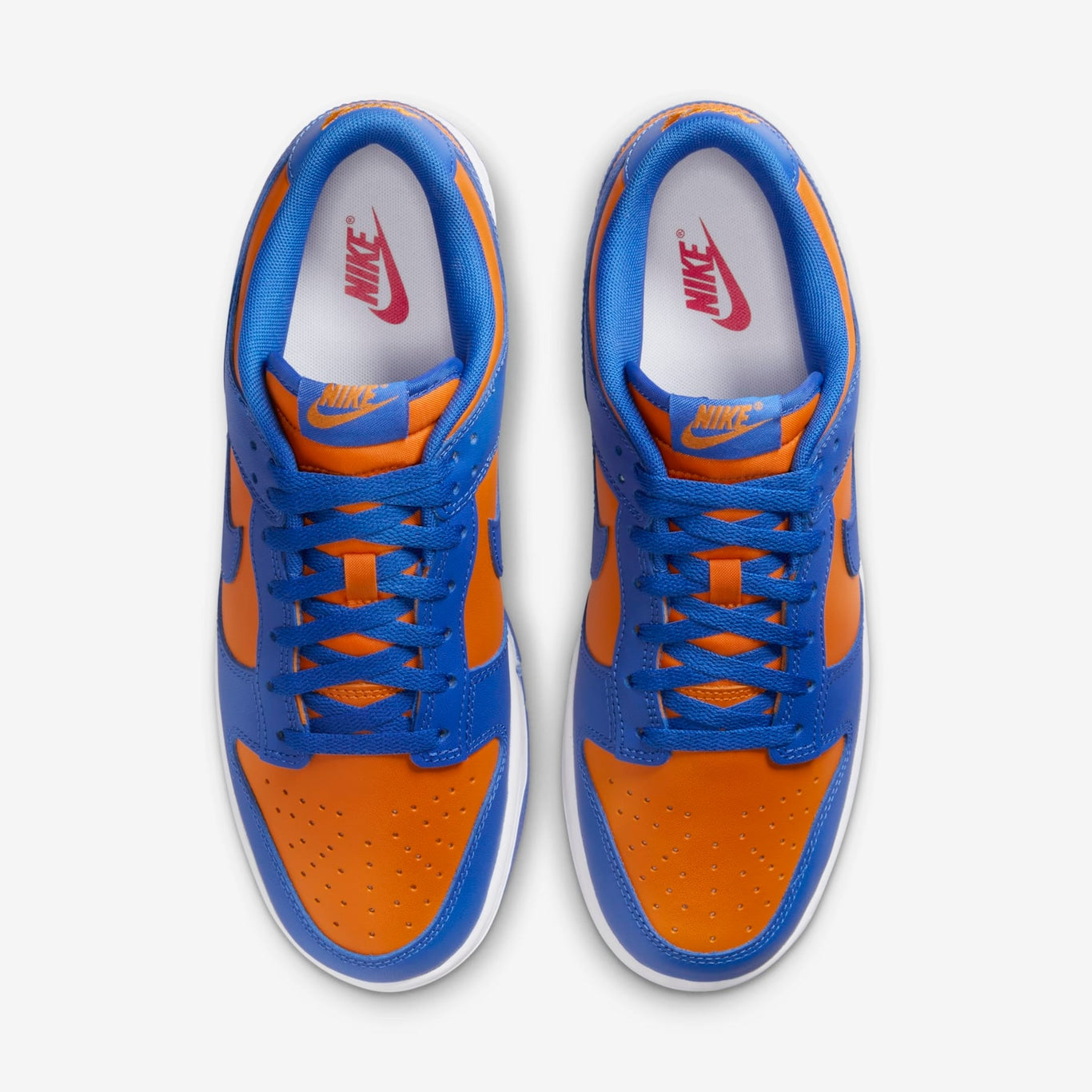 Nike Dunk Low 'Knicks'