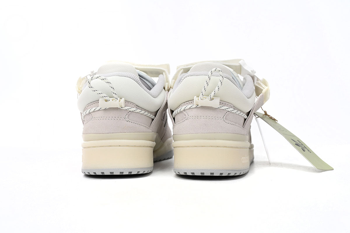 Tênis Adidas Bad Bunny x Forum Buckle Low Last Forum