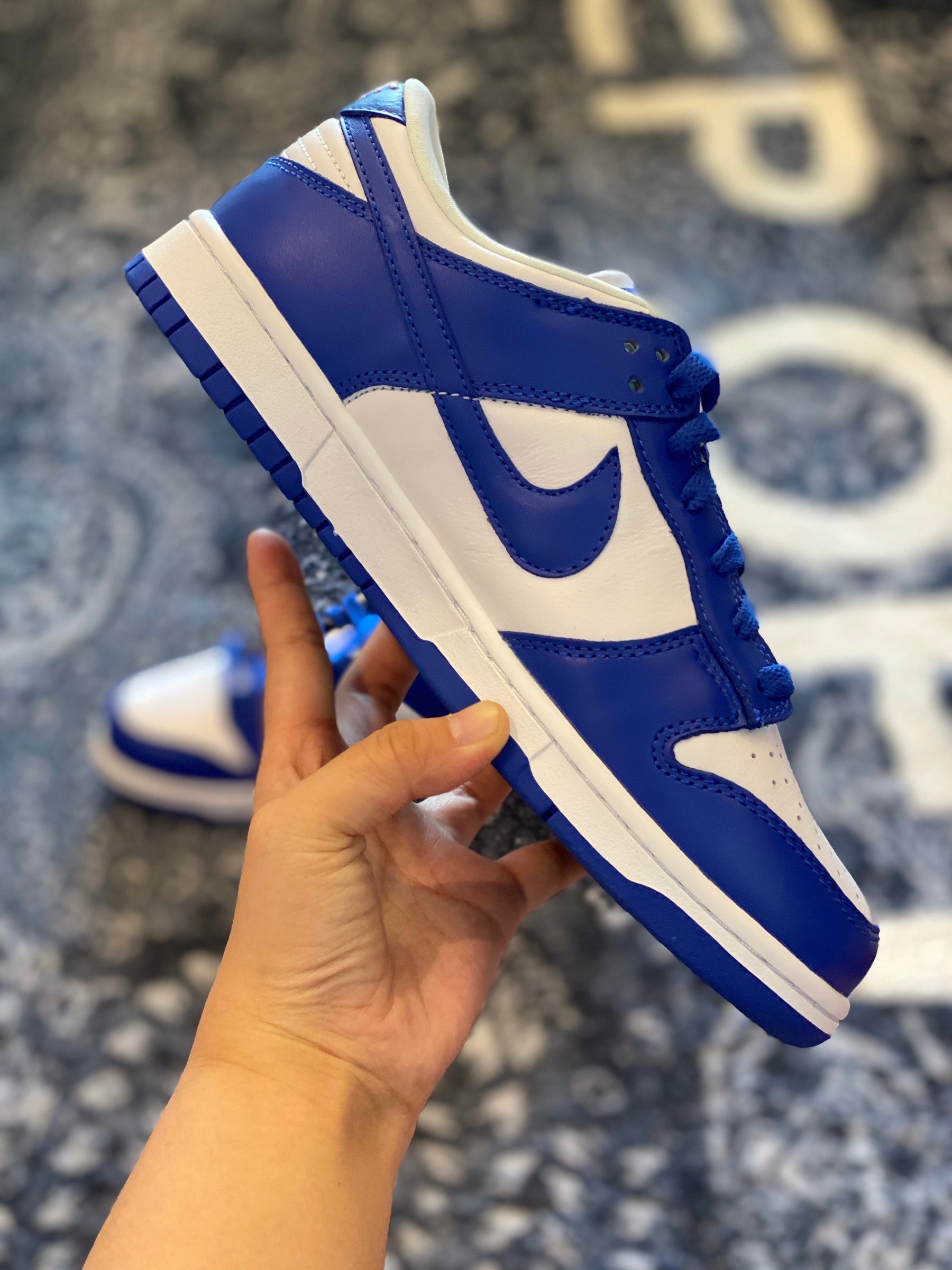 Nike Dunk Low SP “Kentucky”