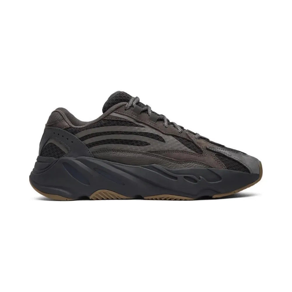 Adidas Yeezy Boost 700 V2 Geode