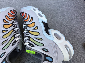 Nike Air Max Plus Drift "Light Smoke Grey"