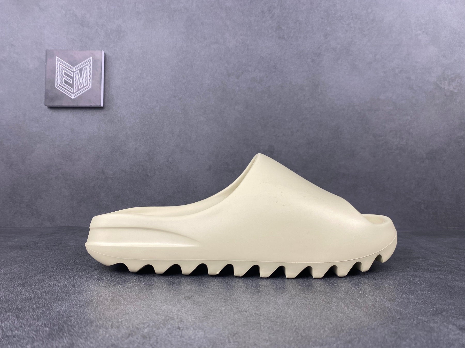 Adidas Yeezy Slide Bone