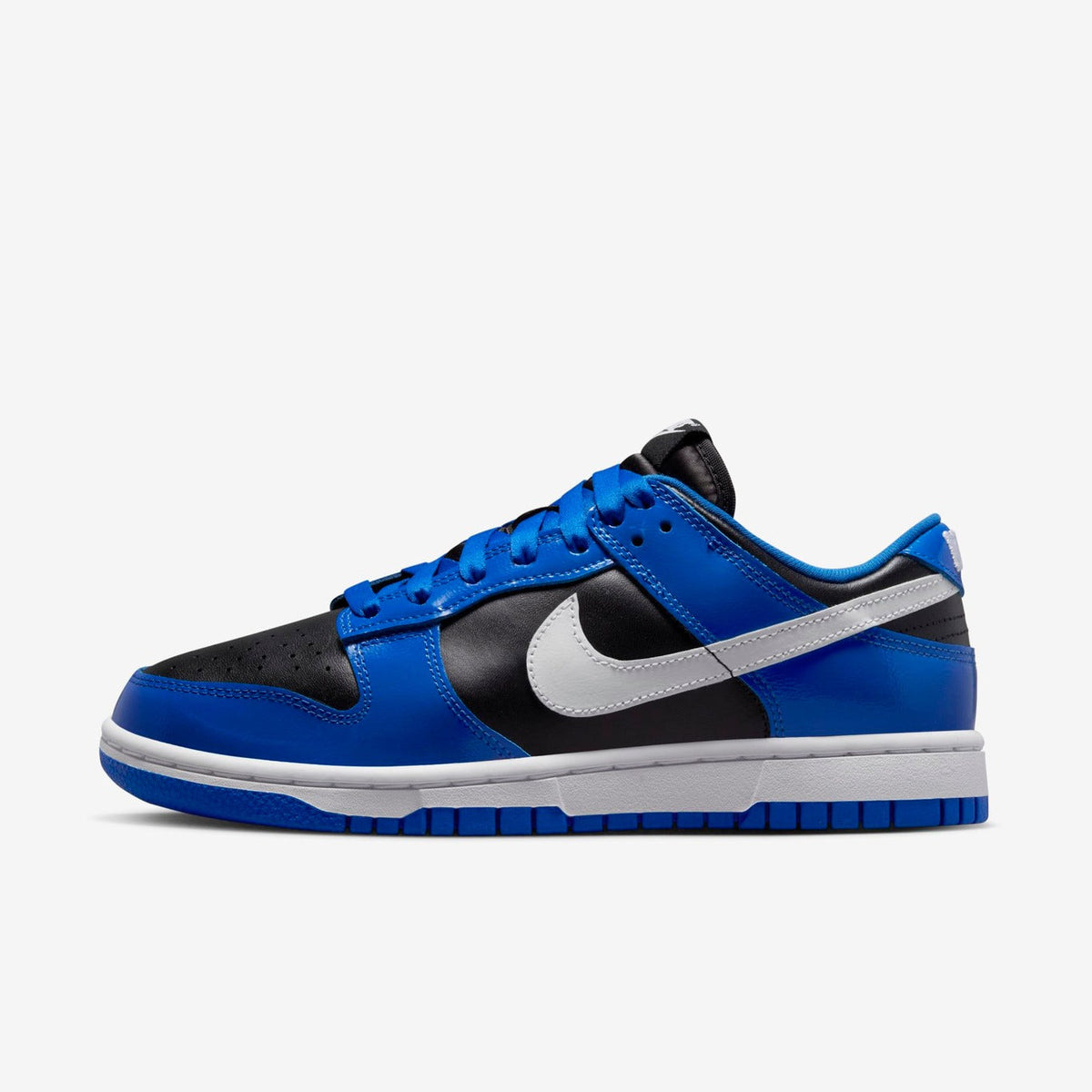 Tênis Nike Dunk Low Essential