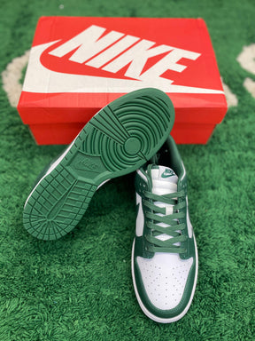 Nike Dunk Low "Michigan State”