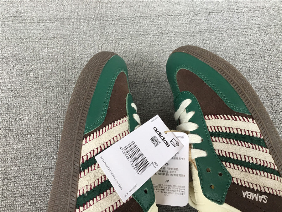 Tênis Adidas Samba OG x Notitle Brown