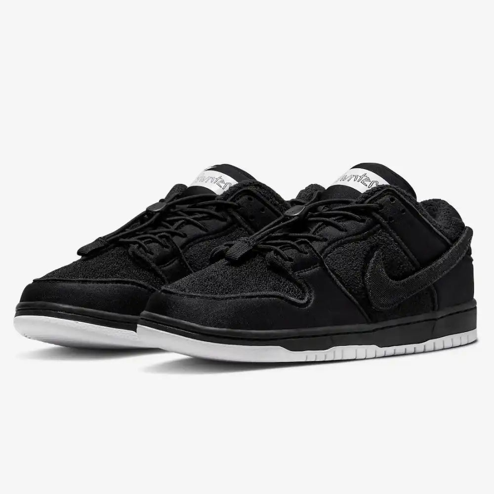 Gnarhunters x Nike SB Dunk Low