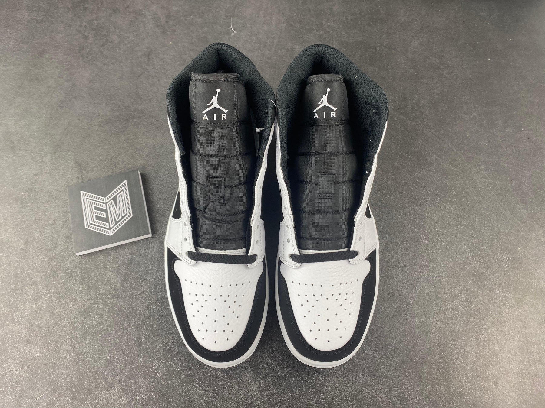 Nike Air Jordan 1 Mid White Black