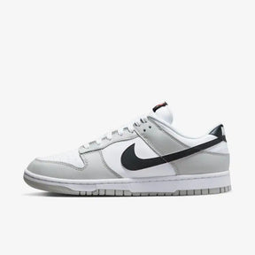 Nike Dunk Low SE Jackpot