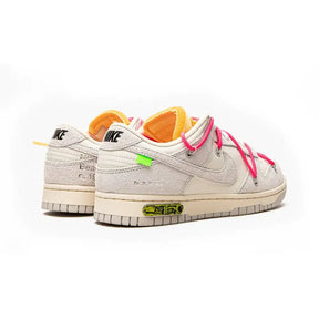 Off-White x Nike Dunk Low Lot 17 of 50