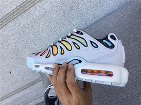 Nike Air Max Plus Drift "Light Smoke Grey"