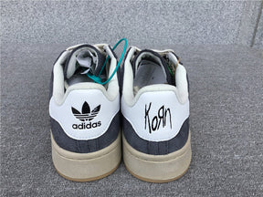 Tênis Korn x adidas Campus 2.0 Carbon Cinza