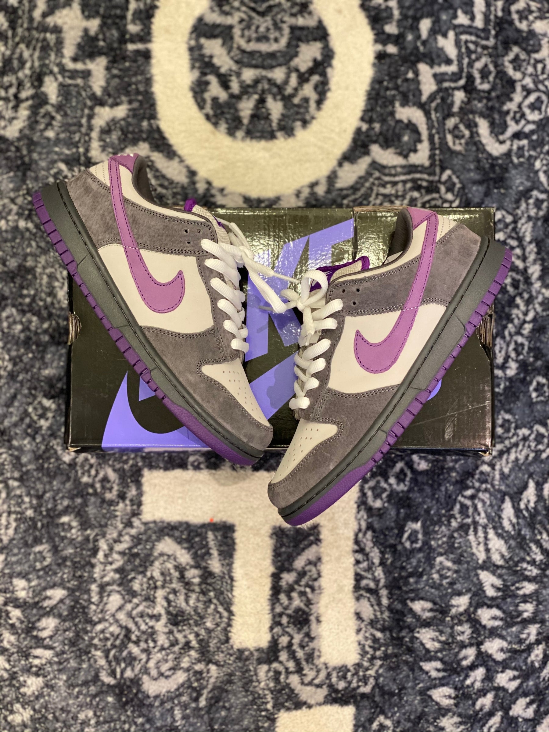 Nike Dunk SB Low Purple Pigeon