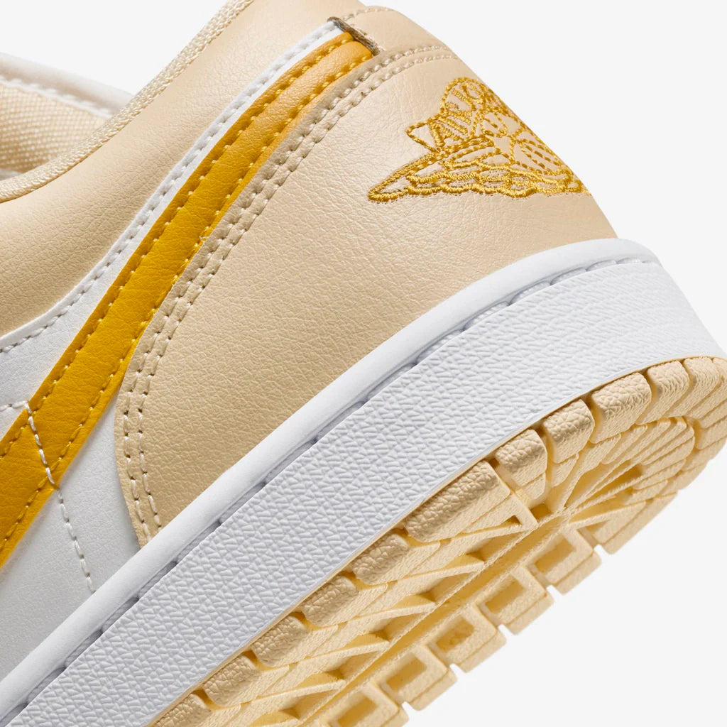 Air Jordan 1 Low Pale Vanilla White Yellow Ochre