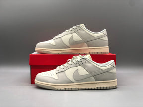 Nike Dunk Low Light Bone