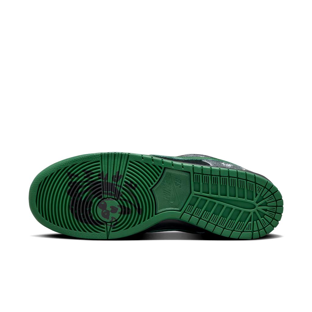 Nike SB Dunk Low Pro x There Skateboards Anthracite and Gorge Green