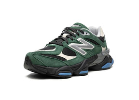 New Balance 9060 Team Forest Green