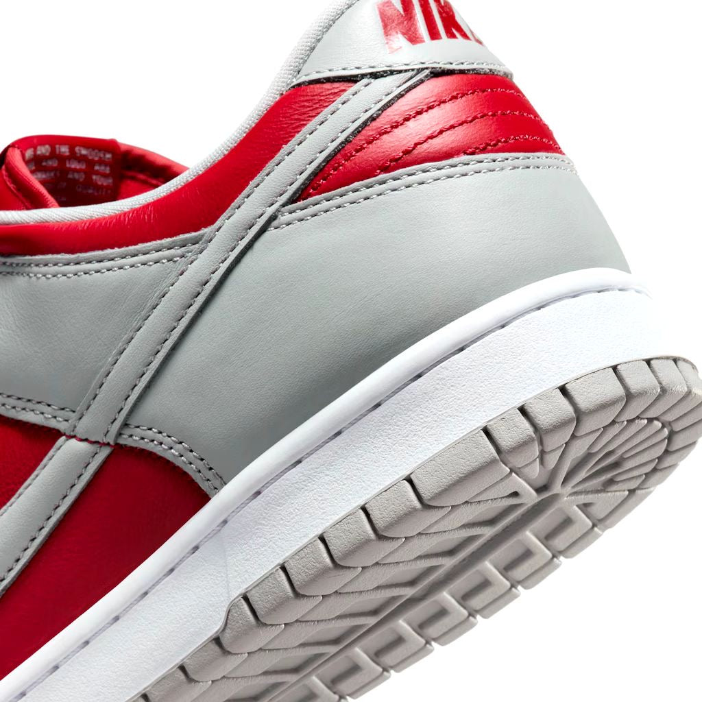 Tênis Dunk Low Varsity Red and Silver