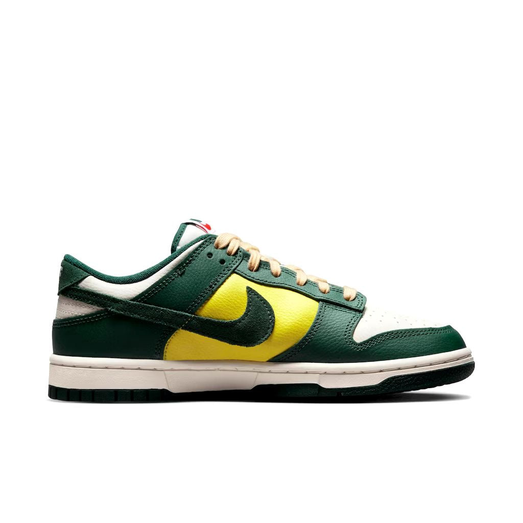 Tênis Nike Dunk Low SE