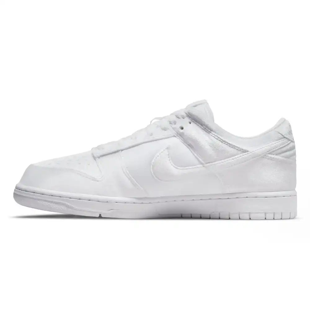 Dover Street Market x Nike Dunk Low White Velvet