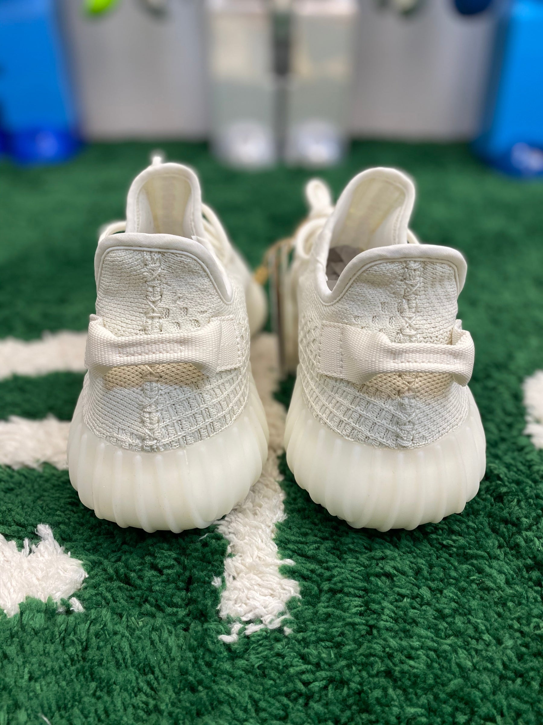 Adidas Yeezy Boost 350 V2 Bone