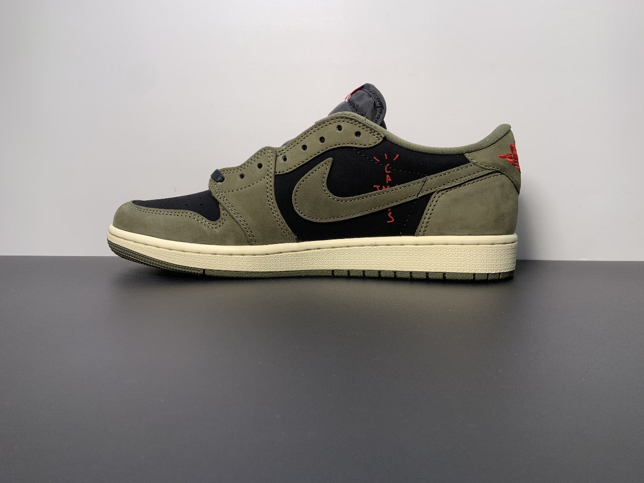 Travis Scott x Air Jordan 1 Low OG SP 'Black Olive'