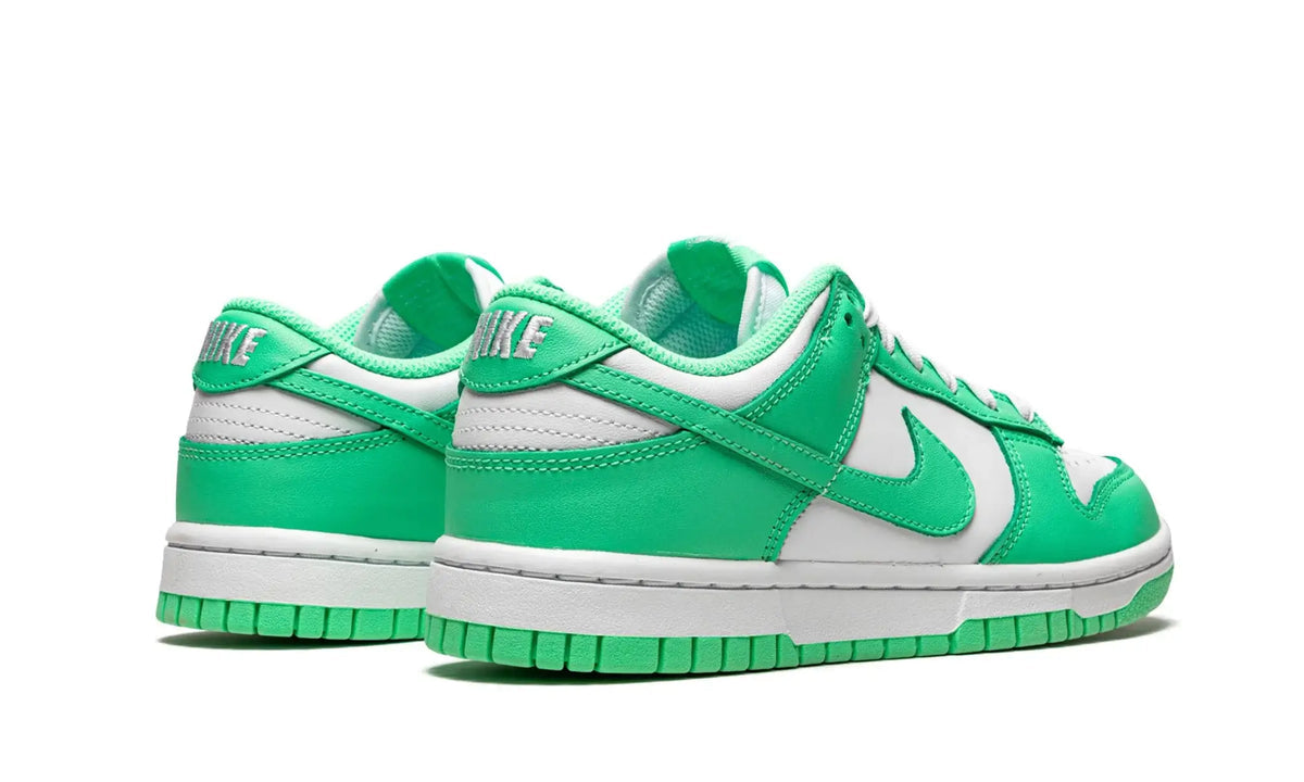 Nike Dunk Low WMNS Green Glow