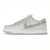 Nike Conecpts x SB Dunk Low White Lobster