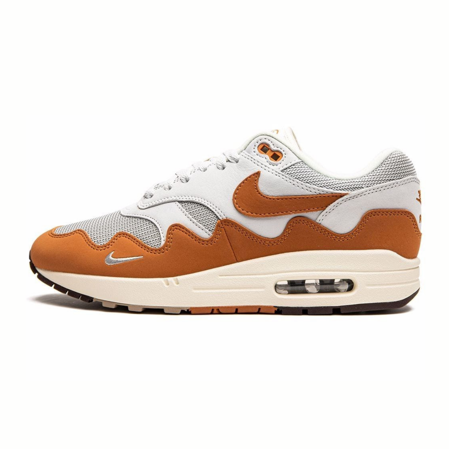 Tênis Nike Air Max 1 x Patta 'Monarch'